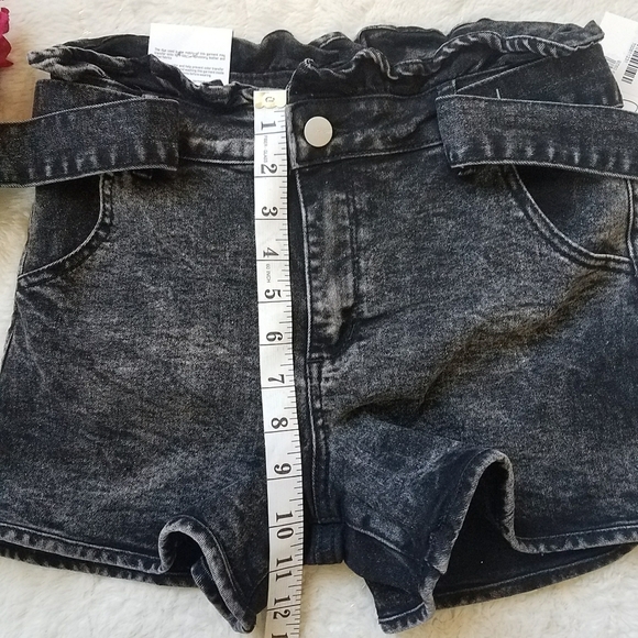 JOE'S JEANS Girls' Gia Regular Fit Belted Denim Shorts - Picture 3 of 9